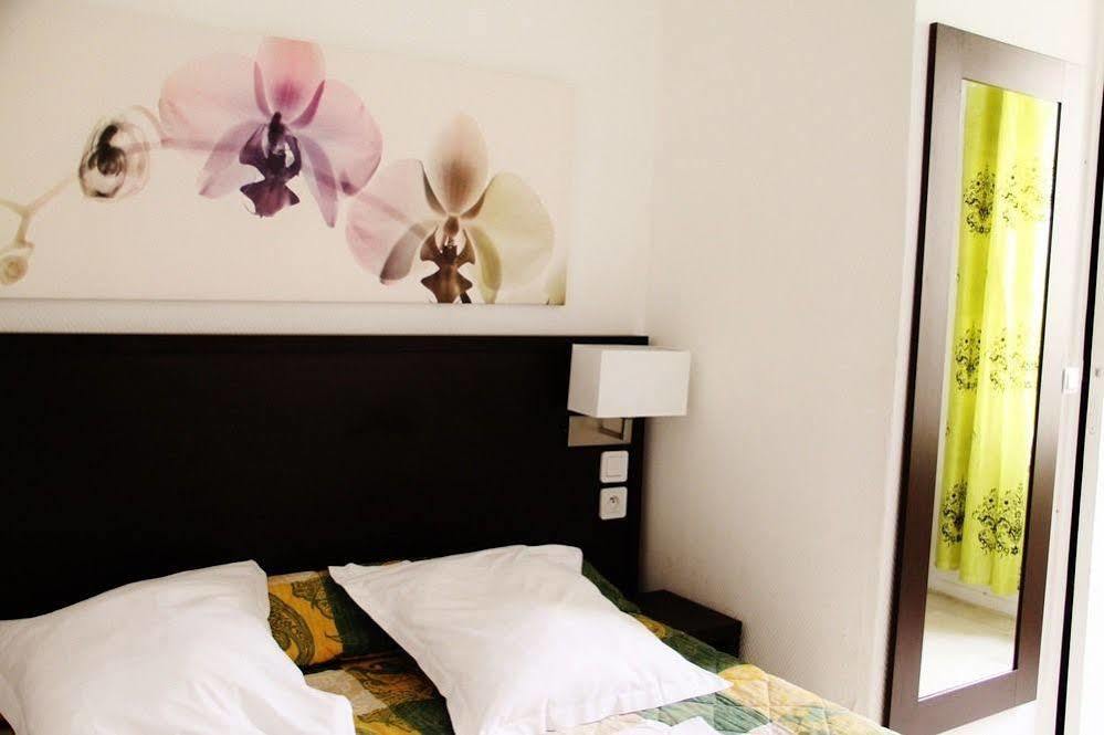 Untalented Hotel - Villette Paryż Zewnętrze zdjęcie